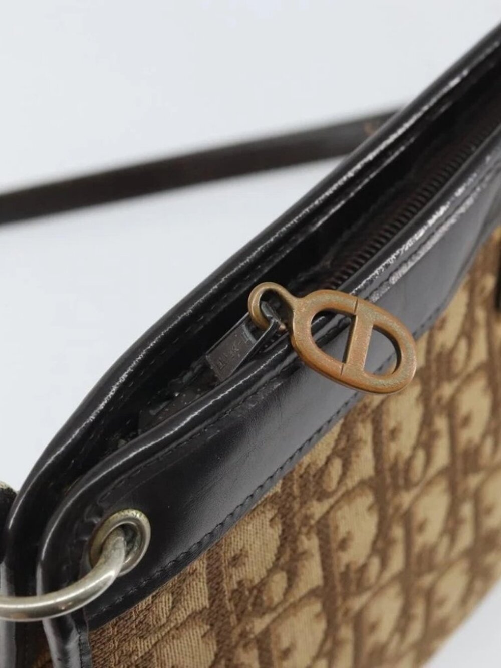 Christian Dior Trotter Canvas Shoulder Bag Brown Gold Auth 162403 - Picture 5 of 16